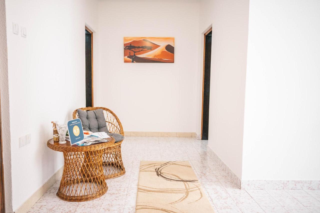 Vila Adriatik Ulcinj Bagian luar foto